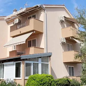 Gostinjska kuća Magdalena Krk, Krk Town